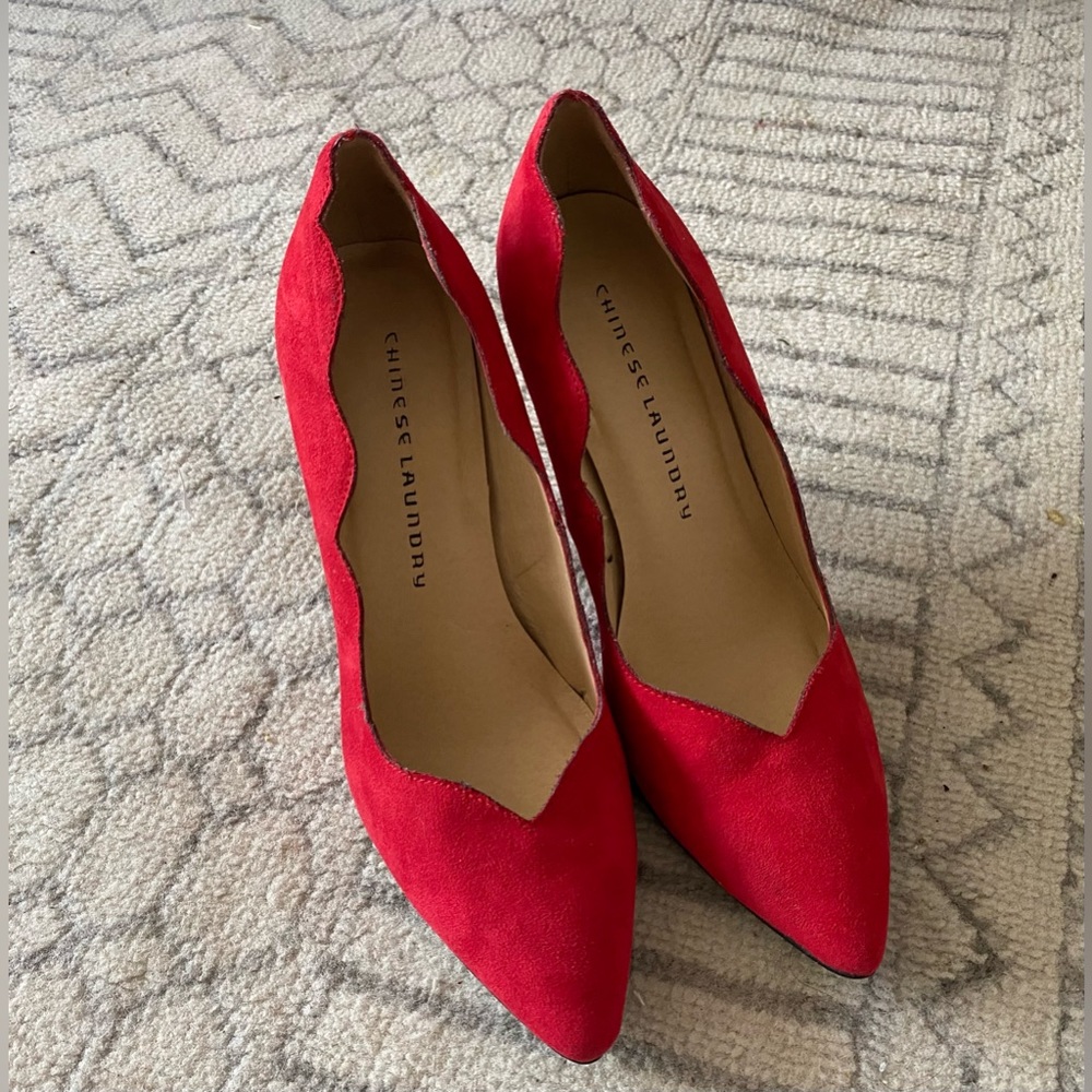 Chinese Laundry women Heel size 8.5
